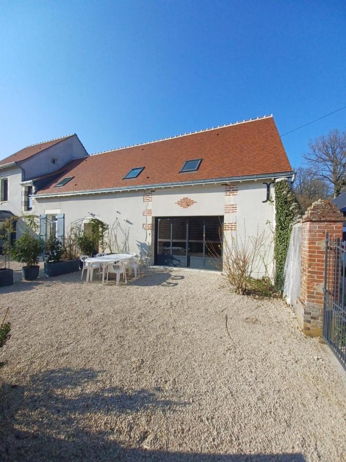 אונזה Reve De Loire Gite Au Calme Au Pied Des Chateaux De La Loire מראה חיצוני תמונה